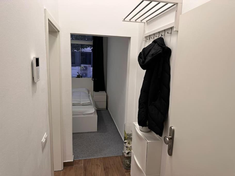 Ferienzimmer In * Euskirchen